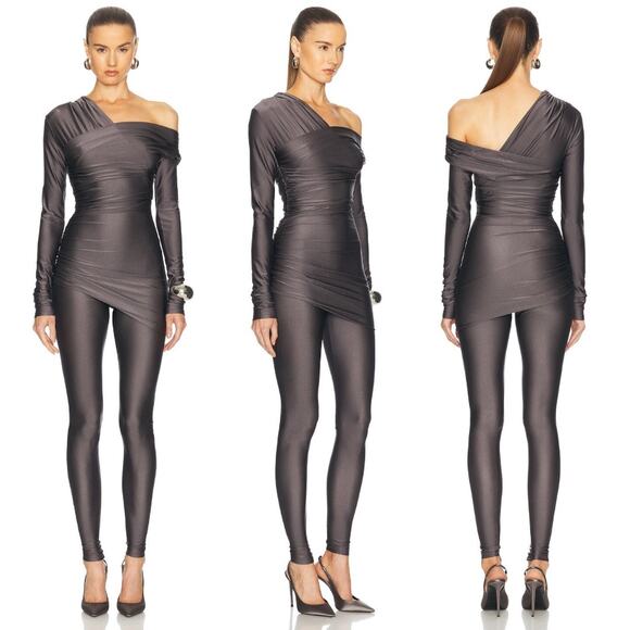 The Andamane | NWT Trixie Off Shoulder Jumpsuit in Ardesia Charcoal Lycra XS - Picture 1 of 16